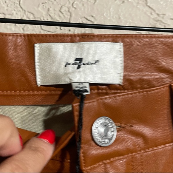 7 for all Mankind | NWT! FAUX LEATHER KATE MODERN STRAIGHT SIZE: 25 - Picture 5 of 7